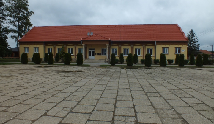 Obec a jej okolie