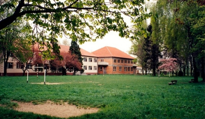 Obec a jej okolie
