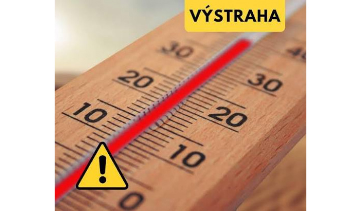 UPOZORNENIE – VÝSTRAHA 3. STUPŇA PRED VYSOKÝMI TEPLOTAMI